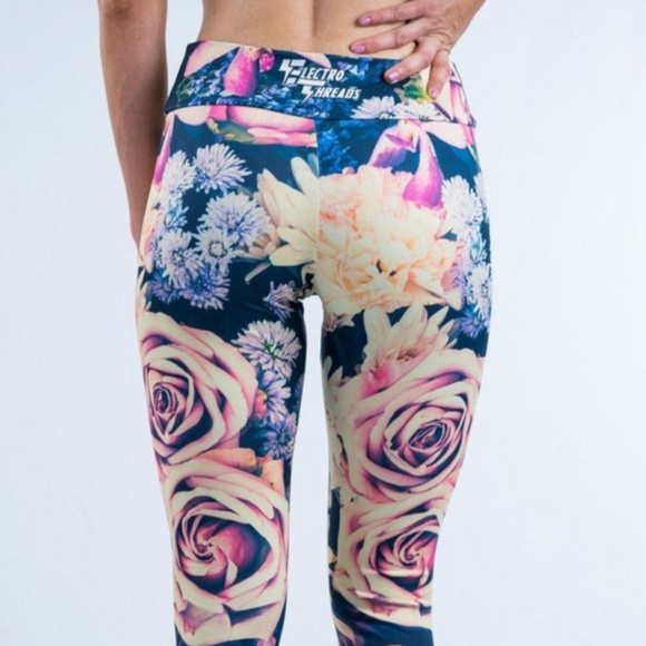 Electro Threads Pants - Electro Threads 💐Vintage Flowers💐 Leggings